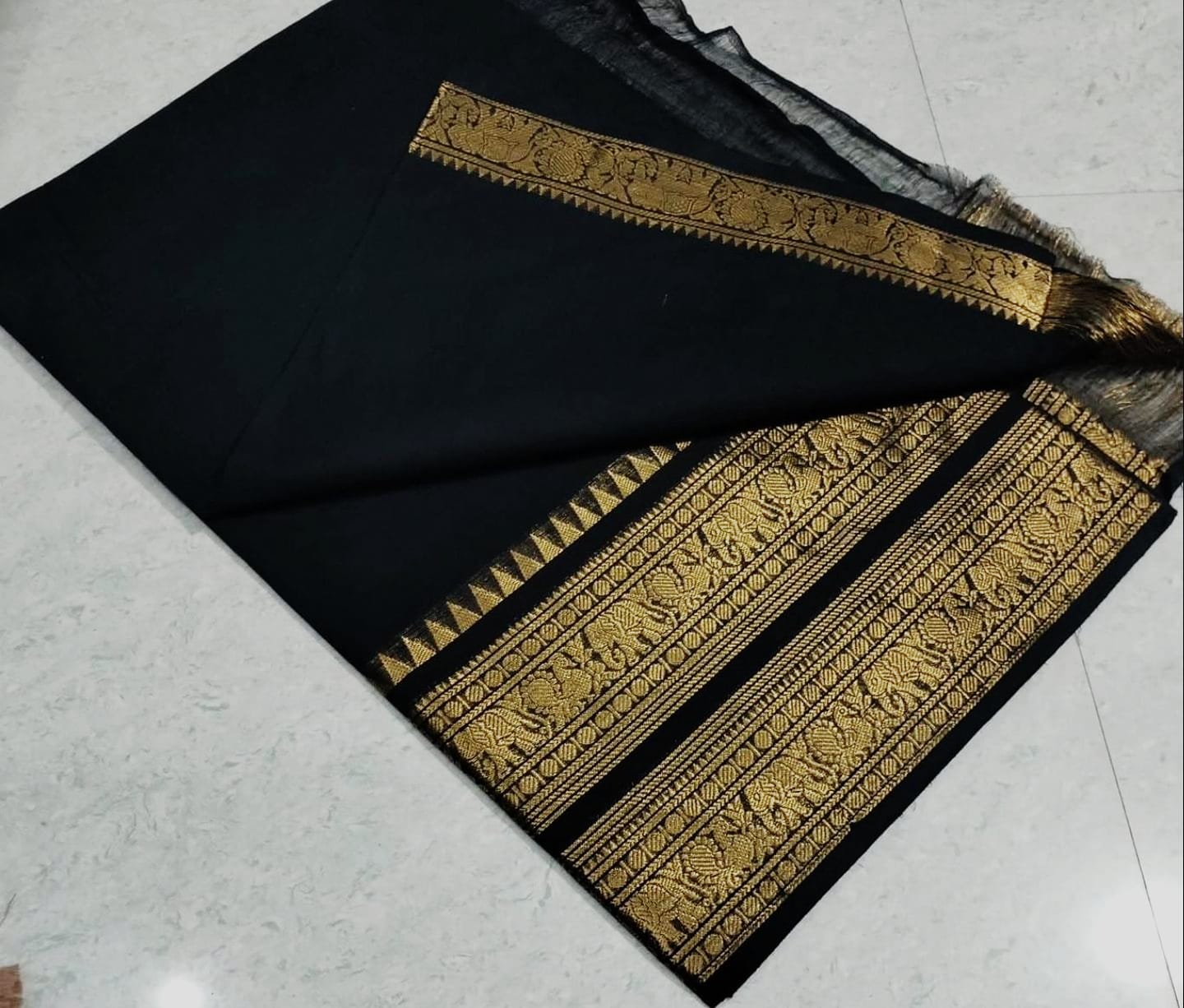 Kanchi Cotton Saree -Black