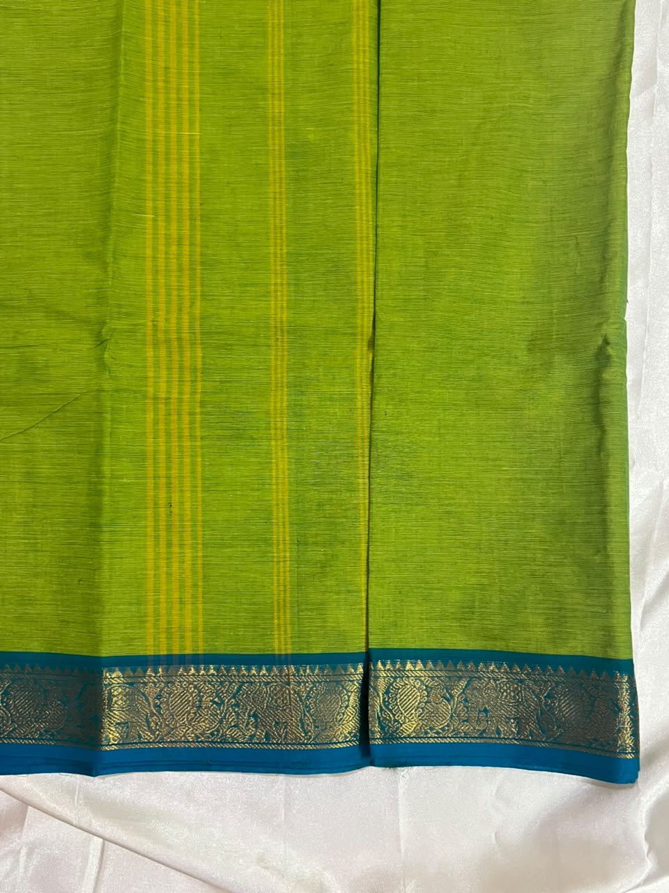 Kanchi Cotton-Parrot Green and Blue
